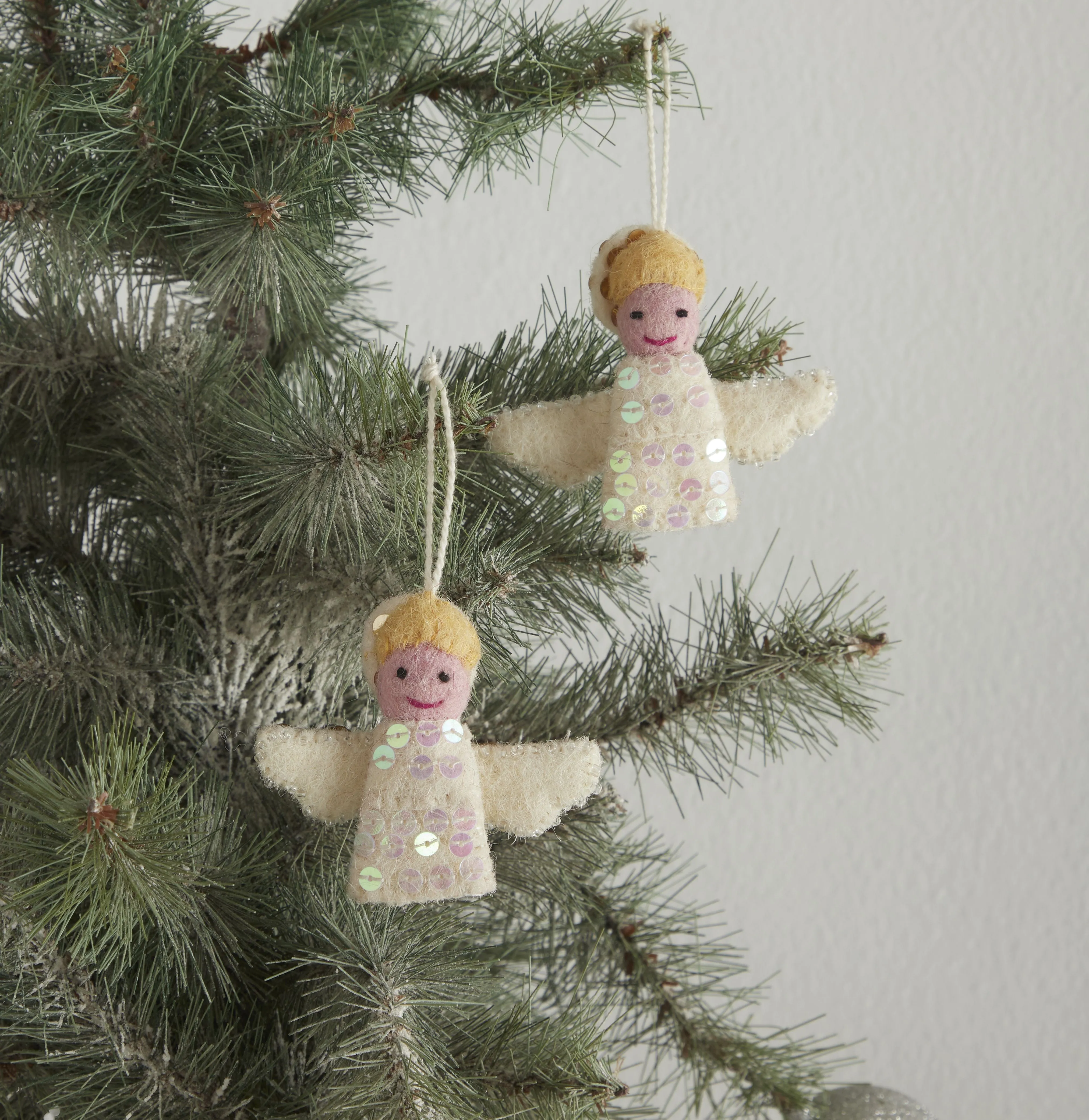 Ensemble de 24 pièces - Mini arbre de Noël emblématique pour table - En feutre de laine prêt à poser