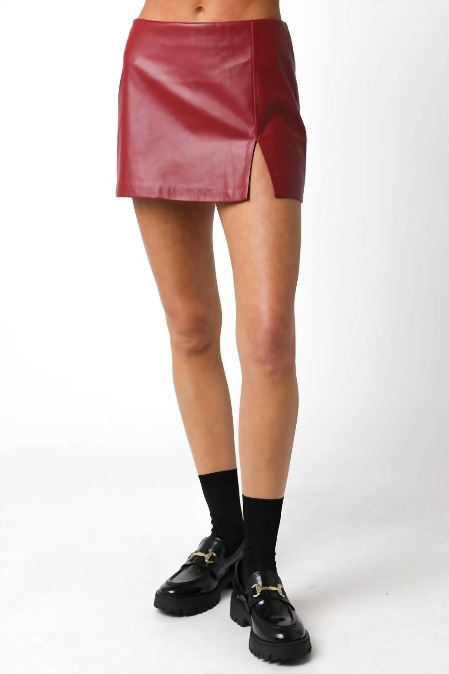 Mini jupe en cuir de façon Alix en rouge vif