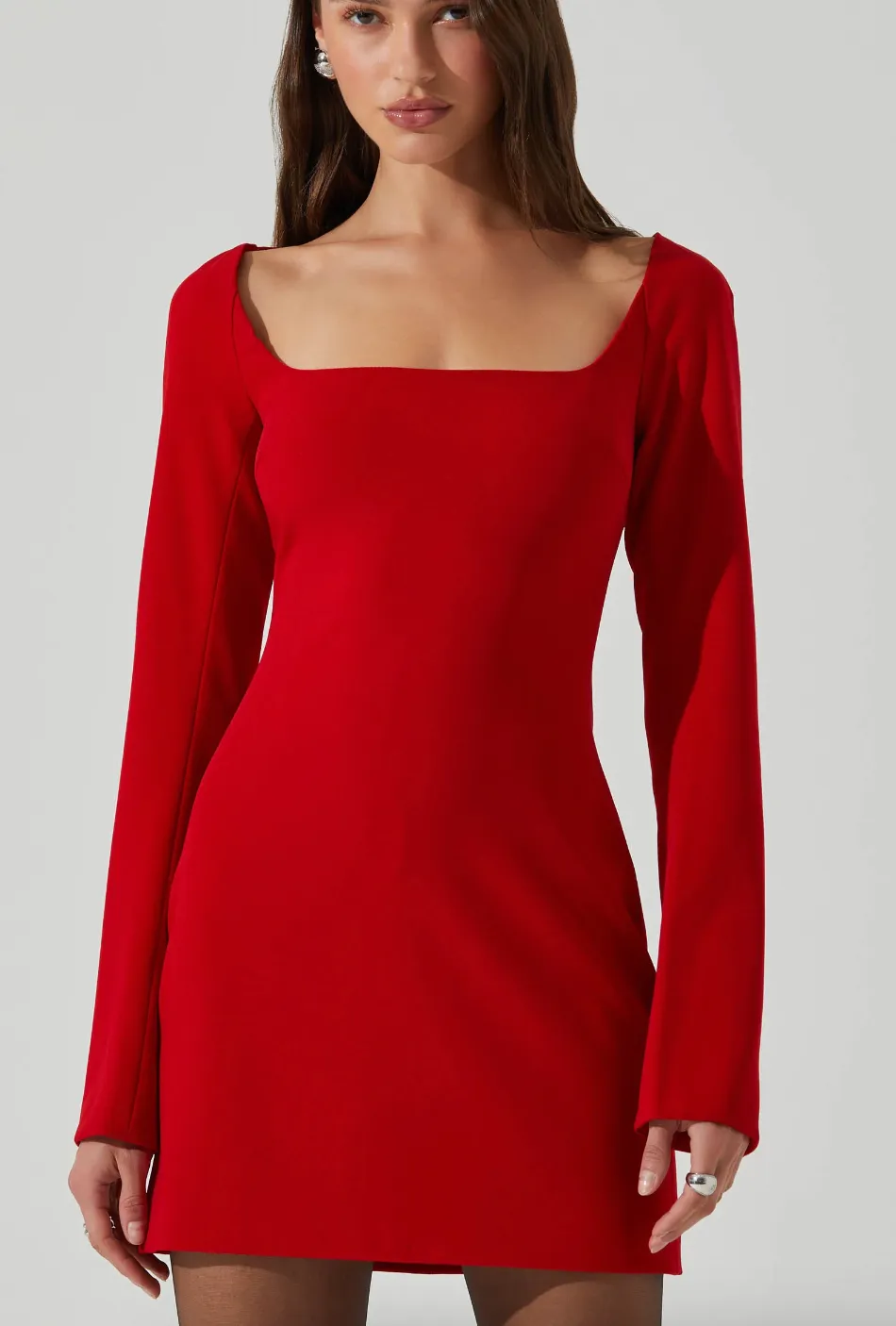 Robe rouge Calanthe par Astr the Label