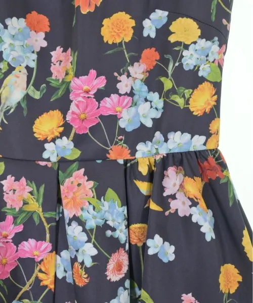 Robes décolletées