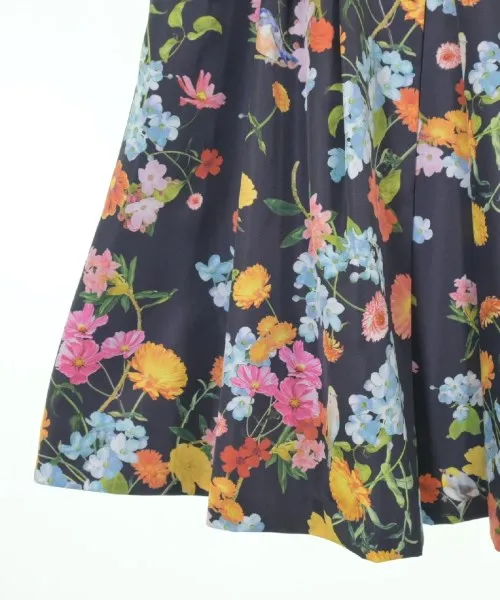 Robes décolletées