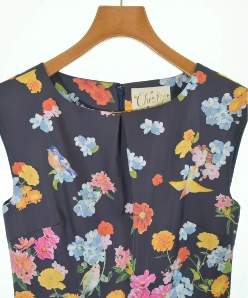 Robes décolletées
