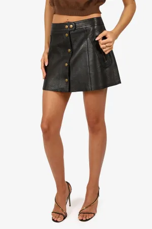 Jupe mini en cuir noir Chloe à boutons taille 36