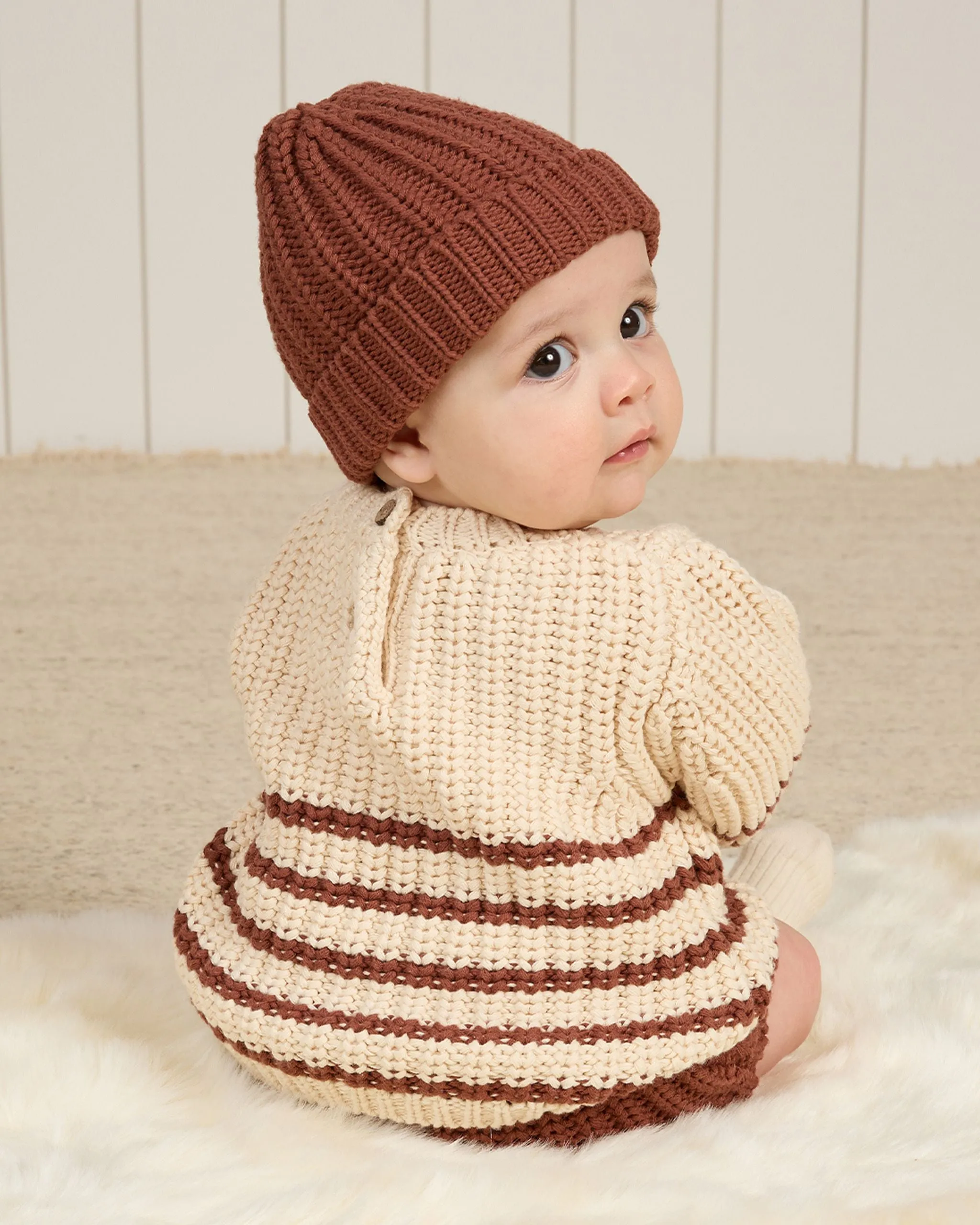 Bonnet en grosse maille - Cranberry par Quincy Mae - VENTE FINALE