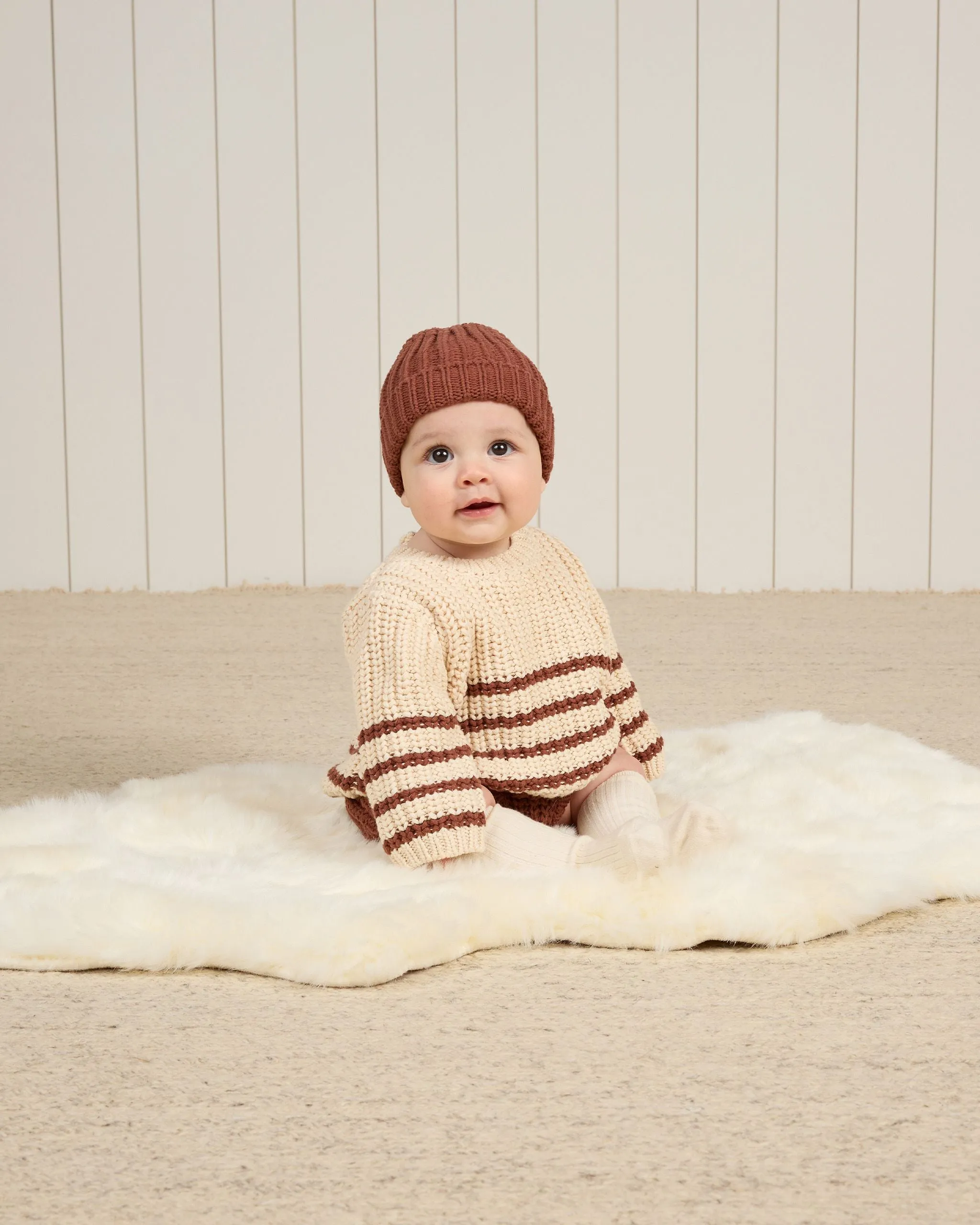 Bonnet en grosse maille - Cranberry par Quincy Mae - VENTE FINALE