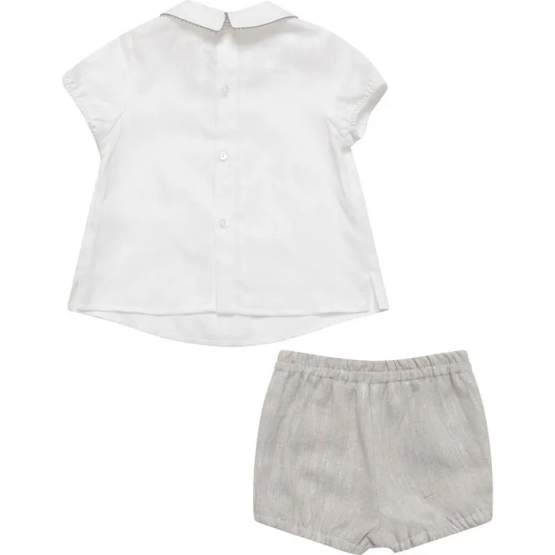 Chemise crème avec short beige