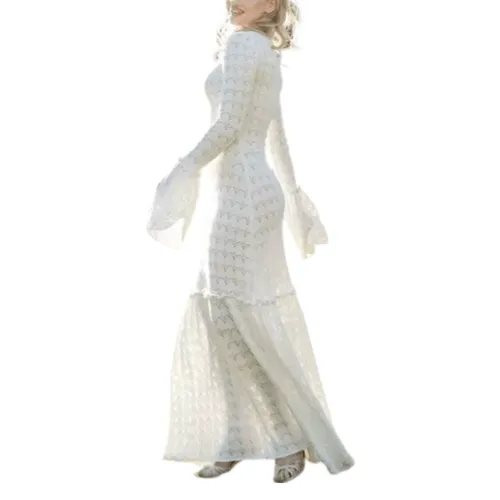 Robe maxi en crochet à manches cloche