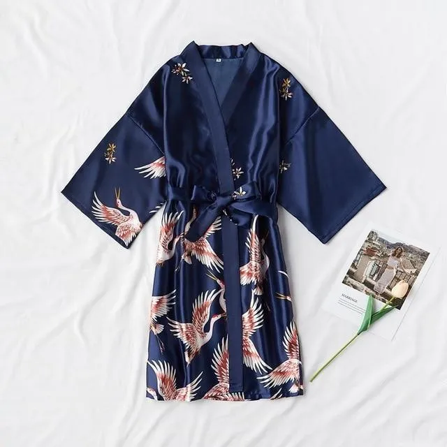 Chemise de nuit en satin de soie Dove - Peignoir Kimono