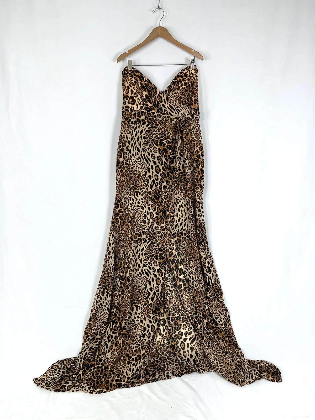Robe léopard marron et beige Fashion Nova Taille 22W NWOT