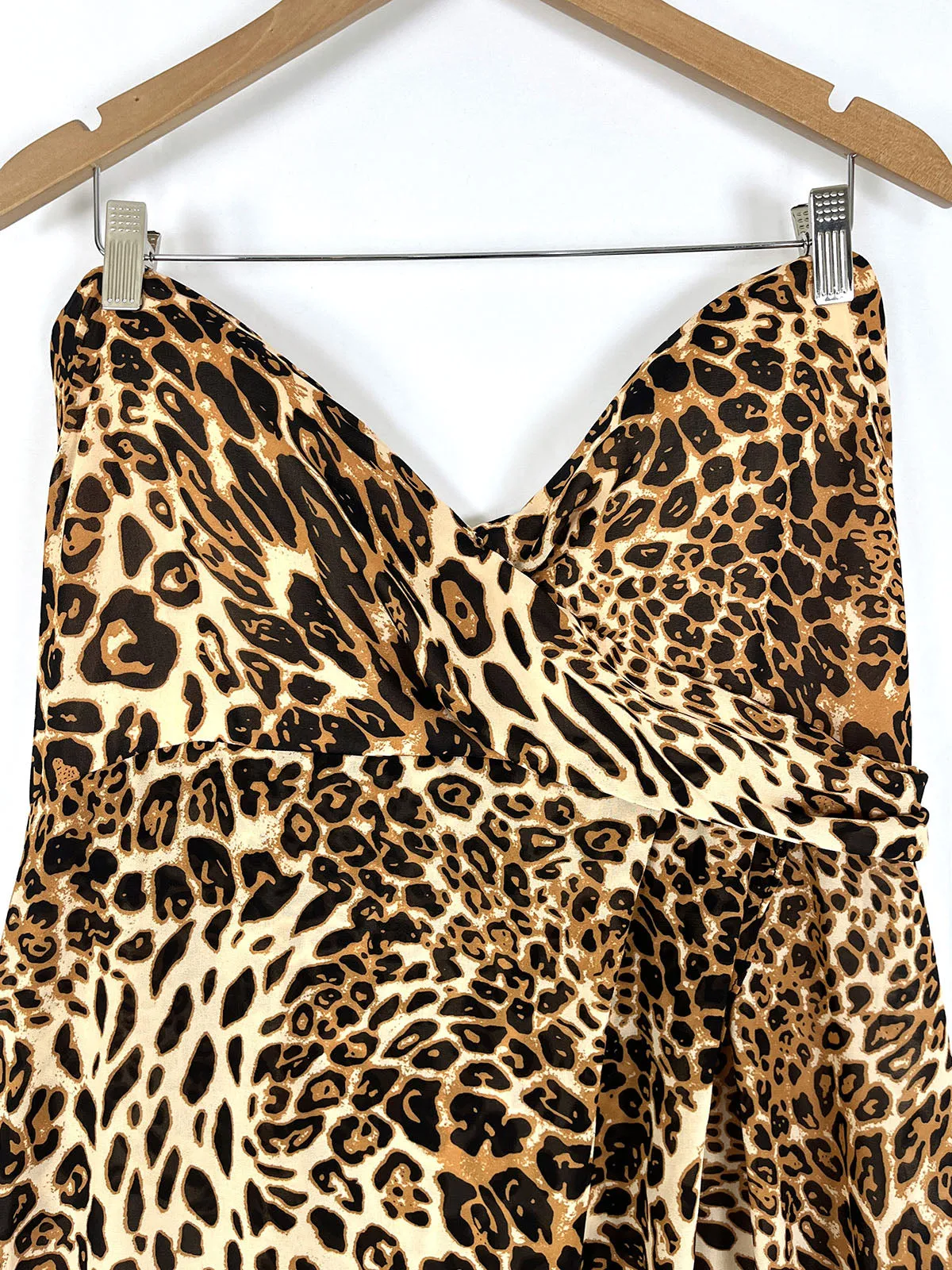 Robe léopard marron et beige Fashion Nova Taille 22W NWOT