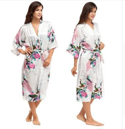 Chemise de nuit en soie florale kimono