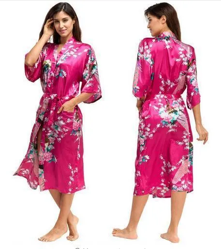 Chemise de nuit en soie florale kimono
