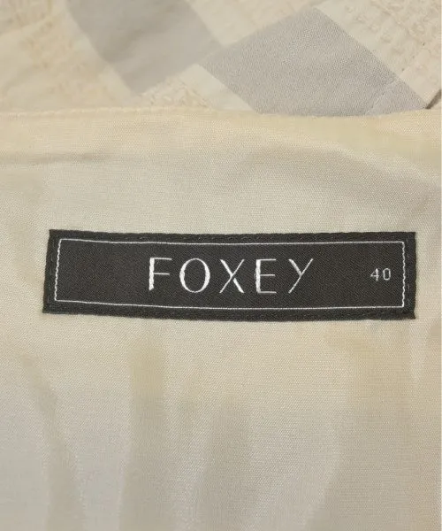 ROBES FOXEY