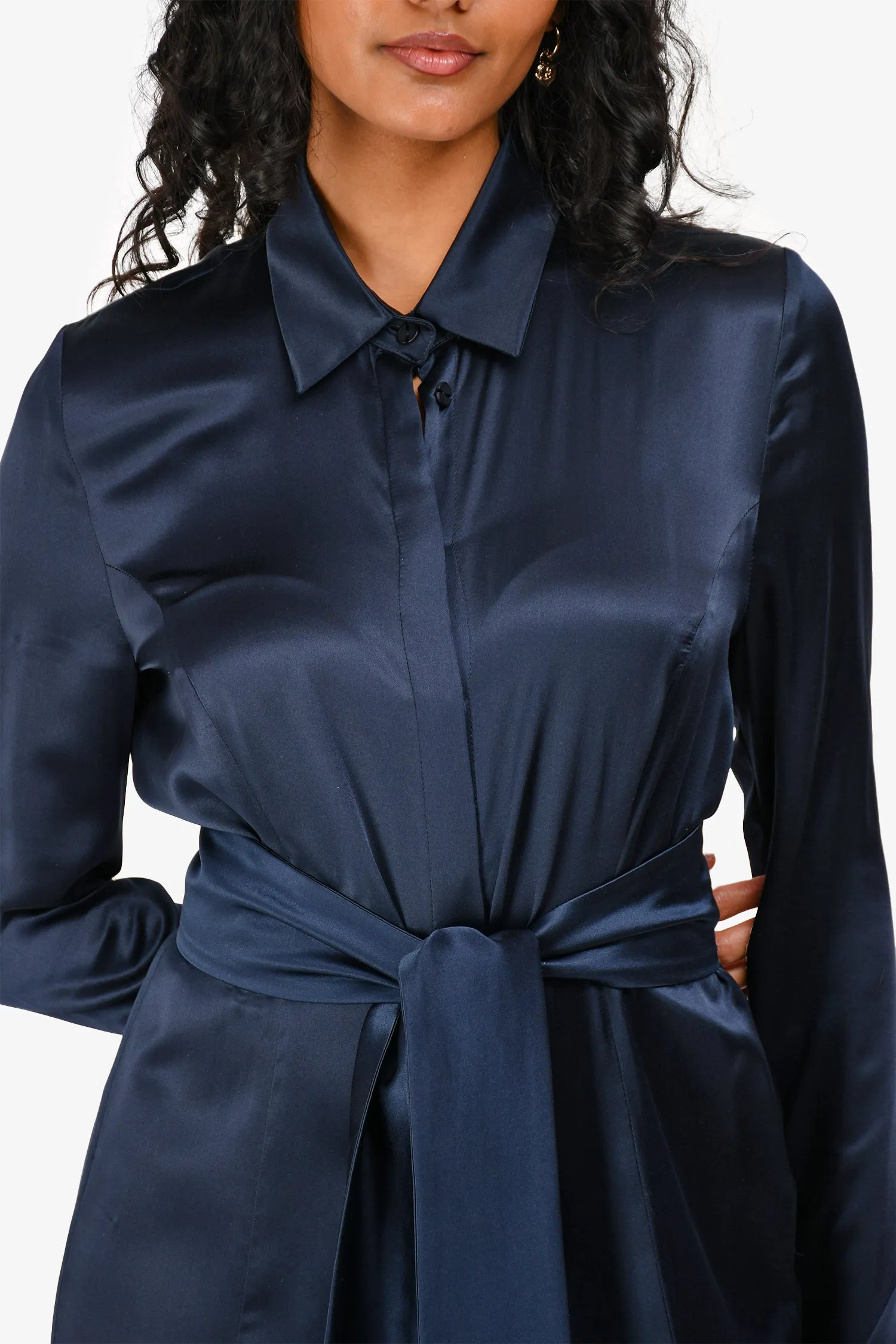 Robe boutonnée à manches longues en soie marine Galvan London avec ceinture taille 6