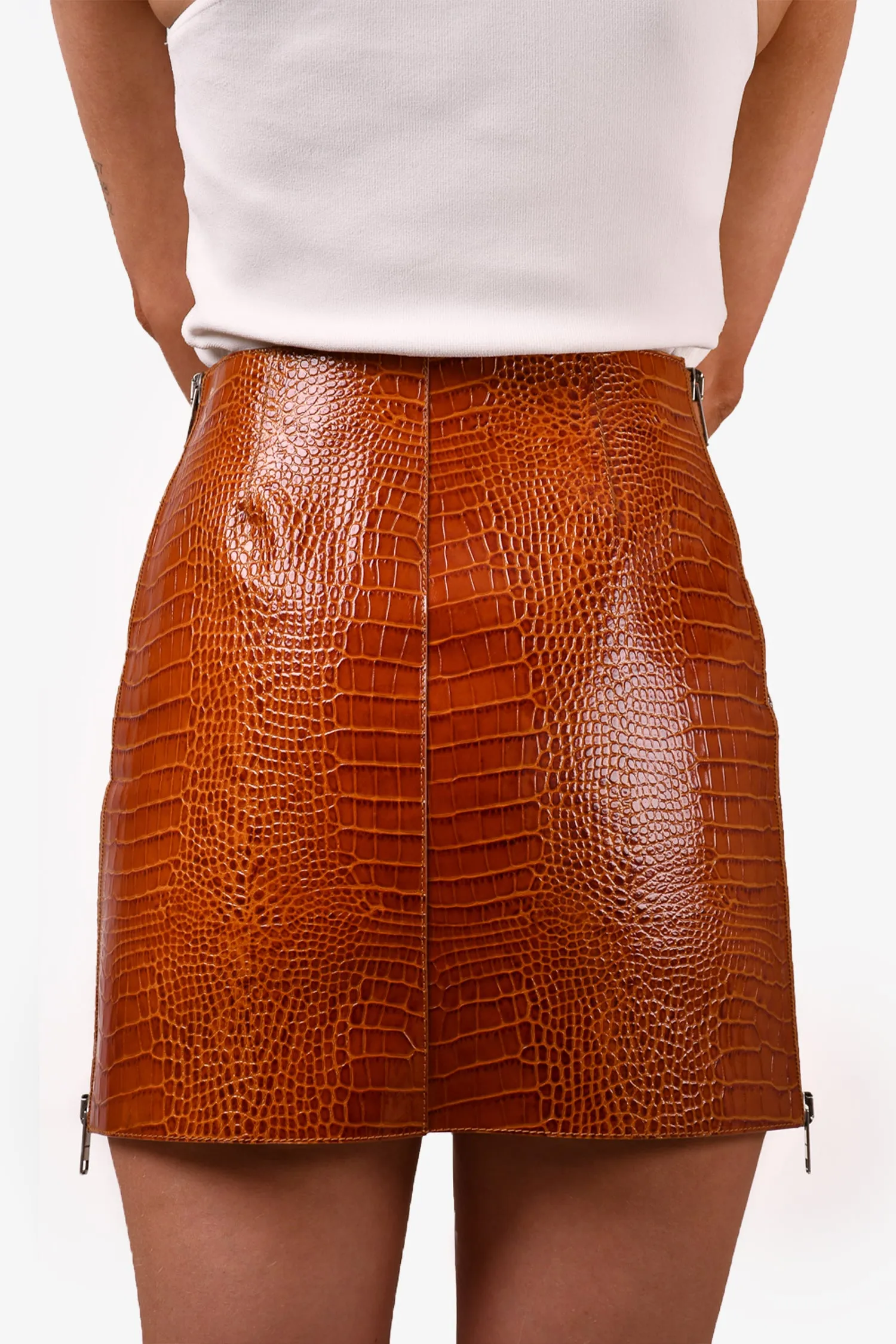 Givenchy Jupe Mini en Cuir Imprimé Croco Marron Taille 34