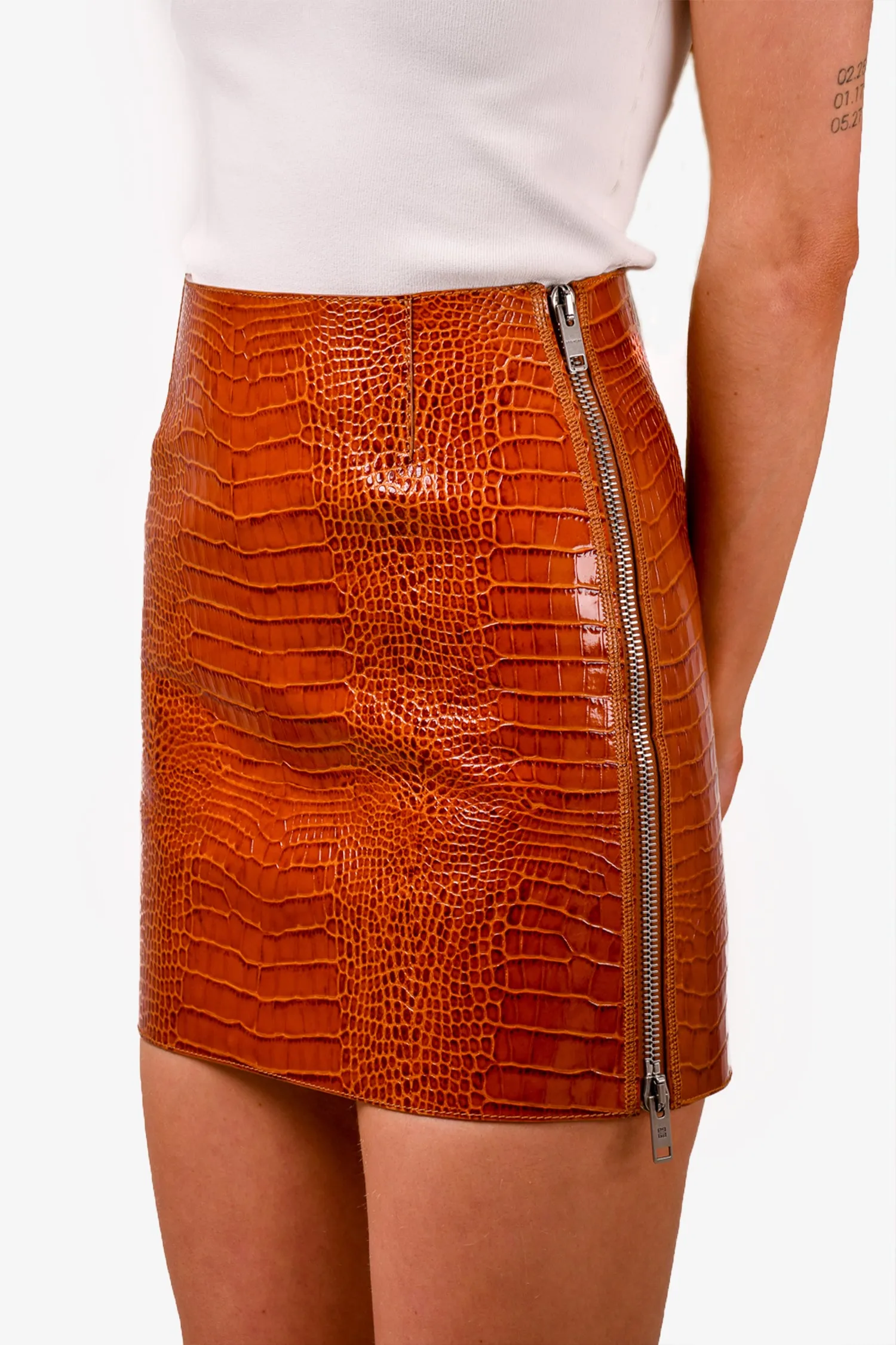 Givenchy Jupe Mini en Cuir Imprimé Croco Marron Taille 34