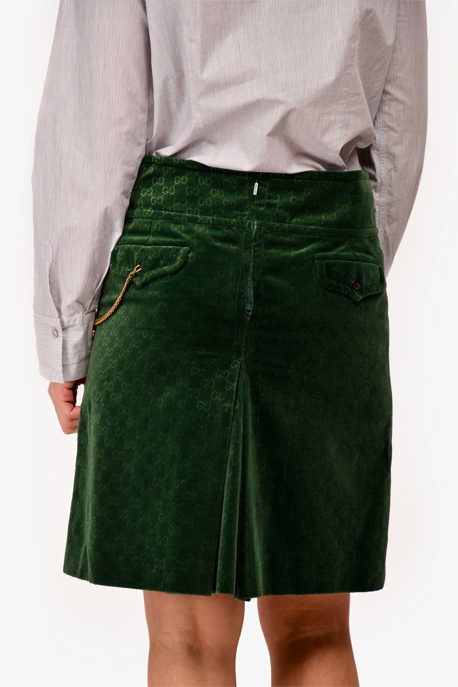 Jupe plissée mi-longue en velours vert GG avec chaîne Gucci Taille 40