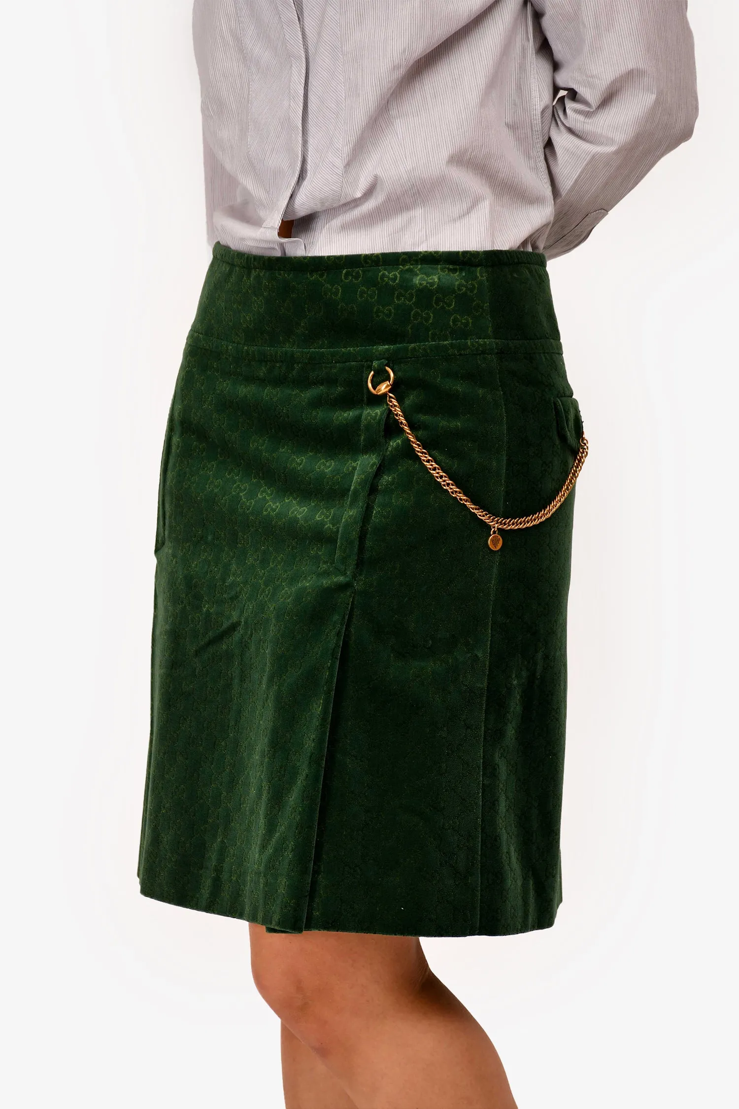 Jupe plissée mi-longue en velours vert GG avec chaîne Gucci Taille 40