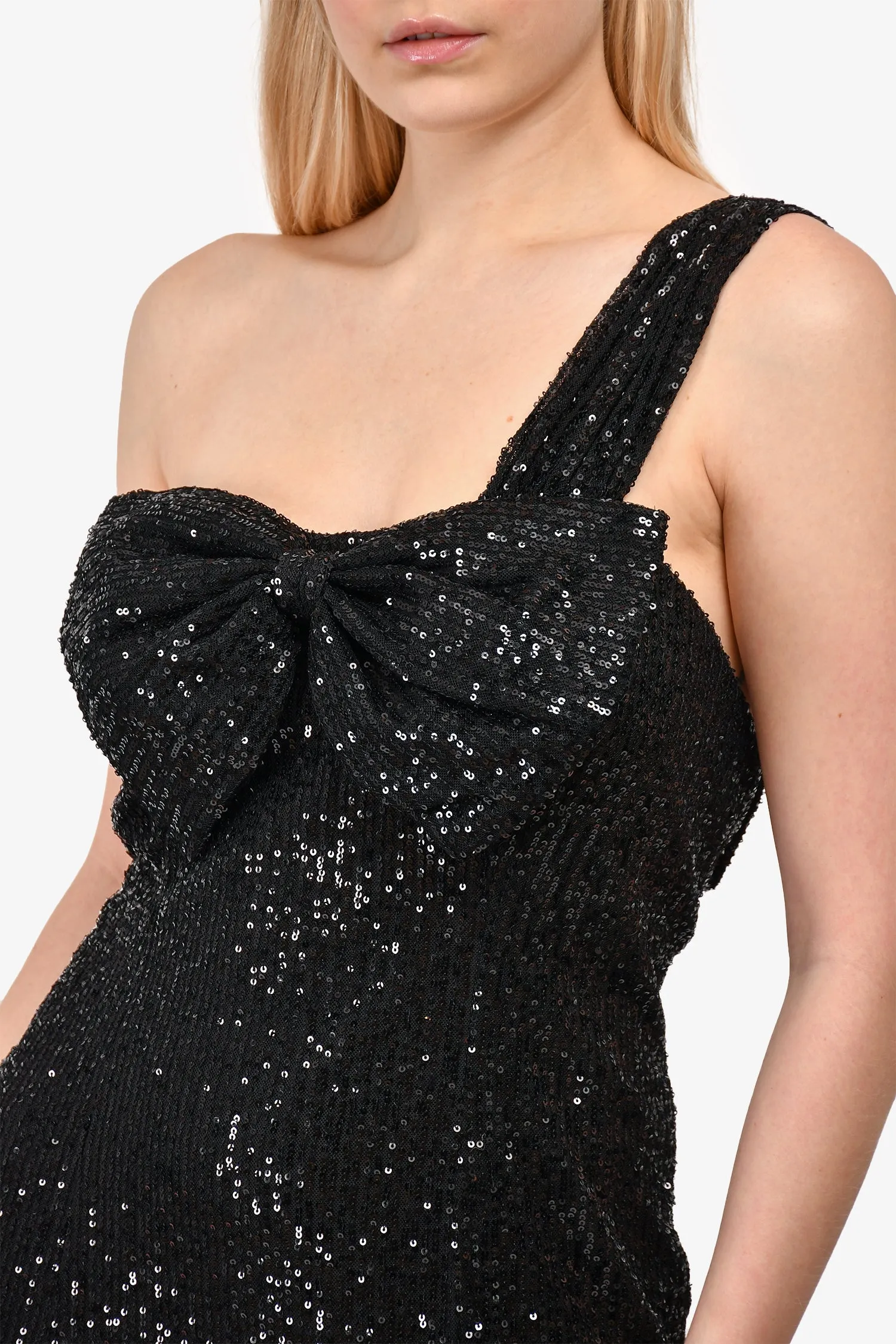 Ieena pour Mac Duggal Robe mi-longue à une épaule avec nœud et paillettes noires Taille 12