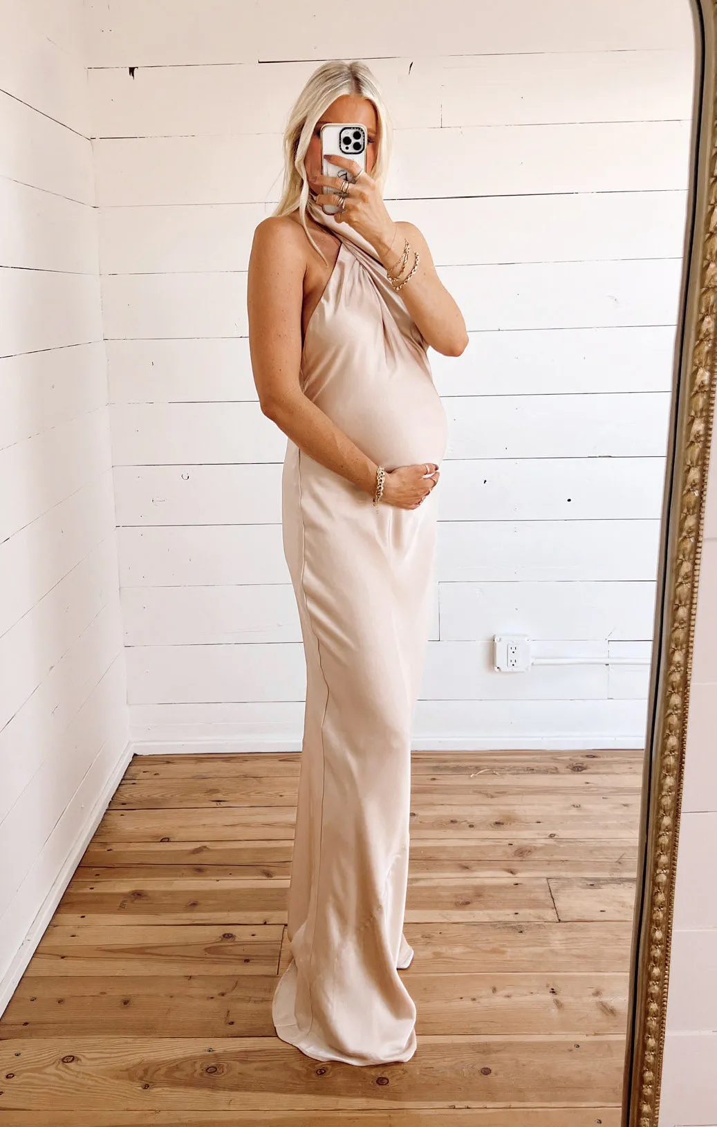 Robe longue Jasmine Halter ~ Satin luxe champagne