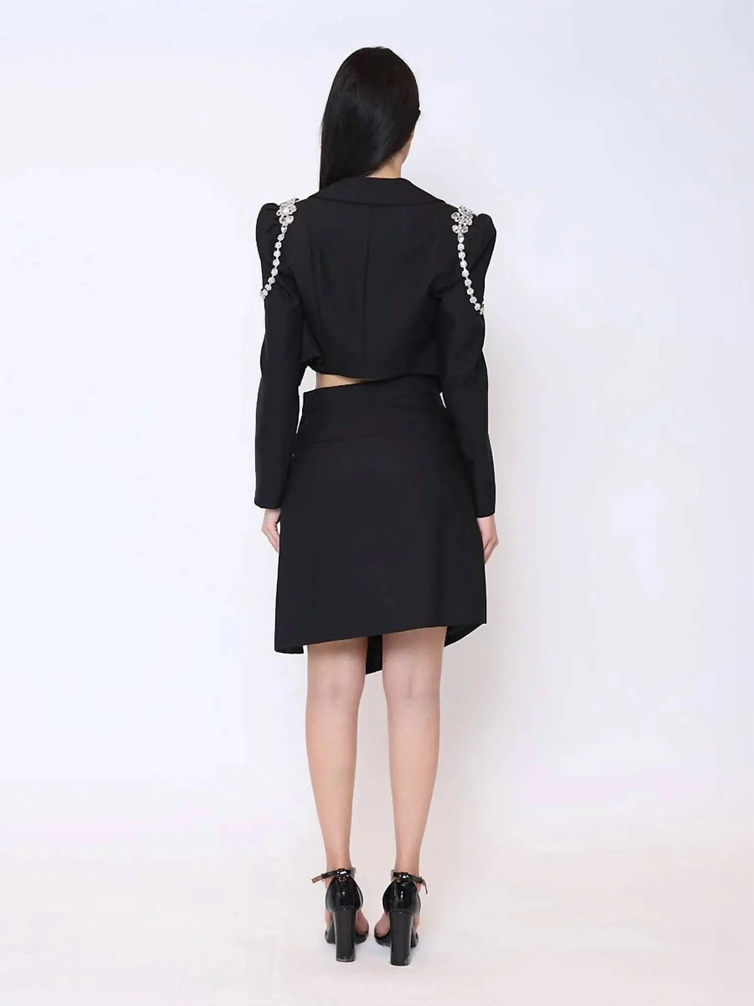 Ensemble Jupe Fendue Brodée de Joyaux en Noir