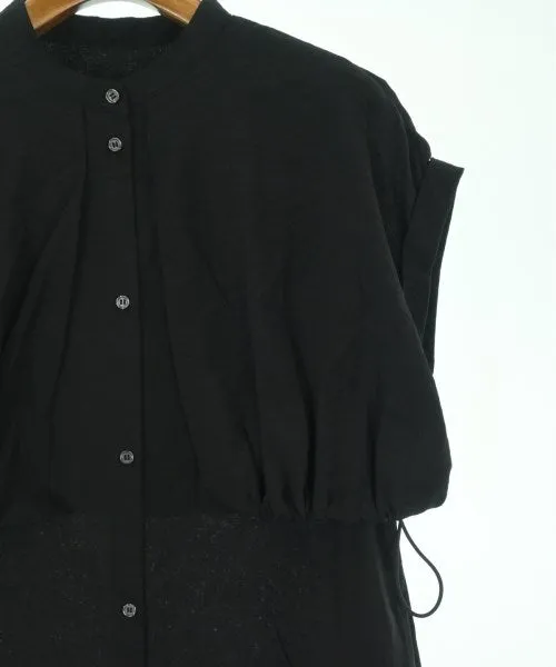 JOURNAL STANDARD Robes