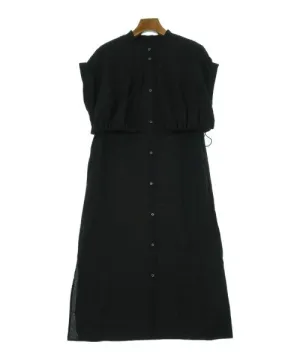 JOURNAL STANDARD Robes