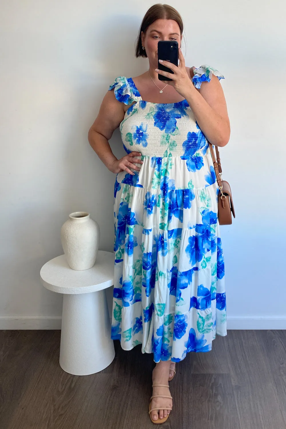 Robe Kayla