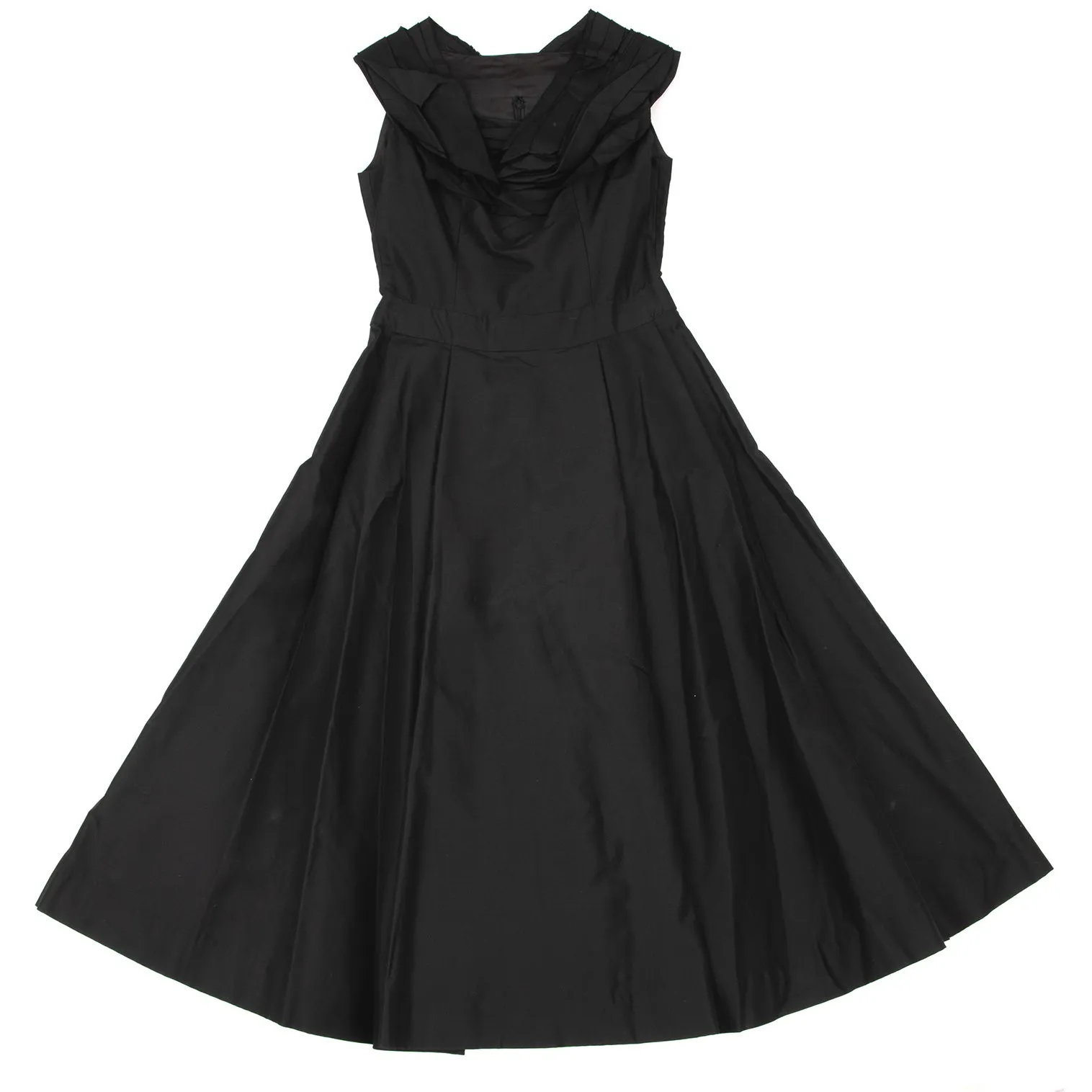 KEITA MARUYAMA Japon. Robe sans manches noire à motifs découpés