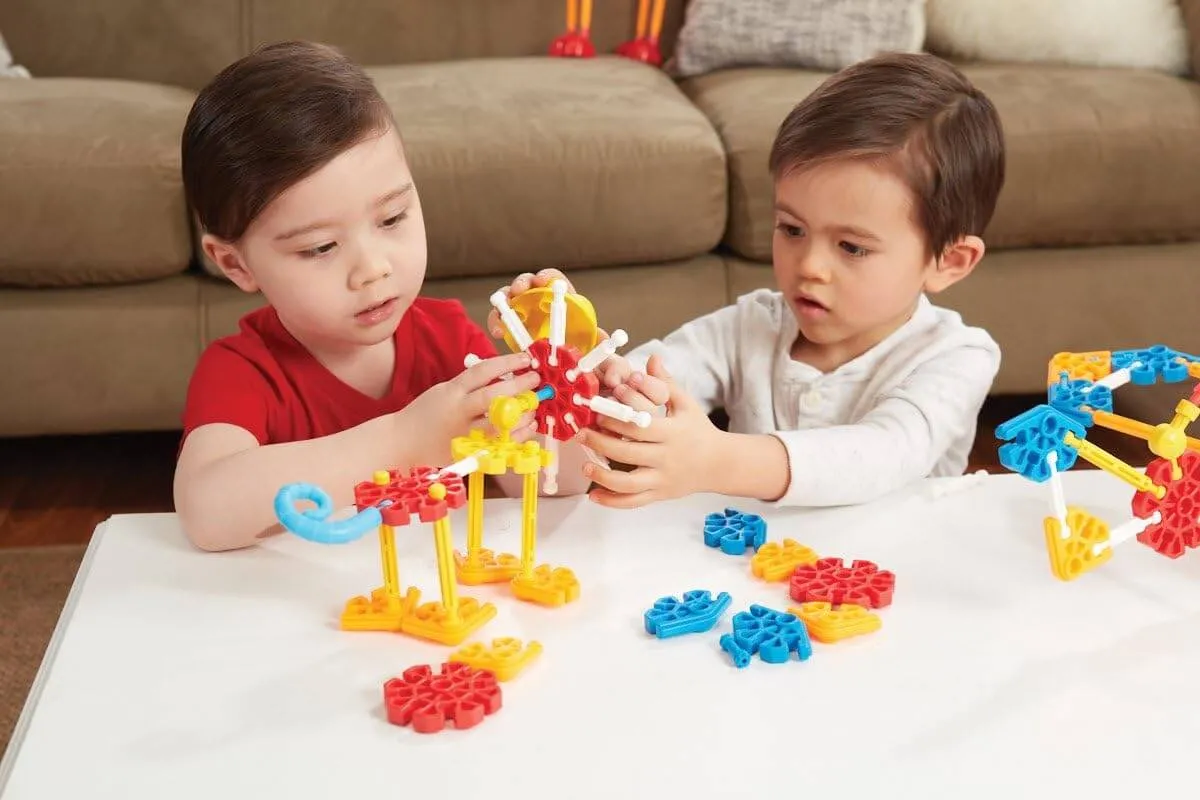 K'NEX Kid - Ensemble de Construction de 60 Modèles Oodles of Pals