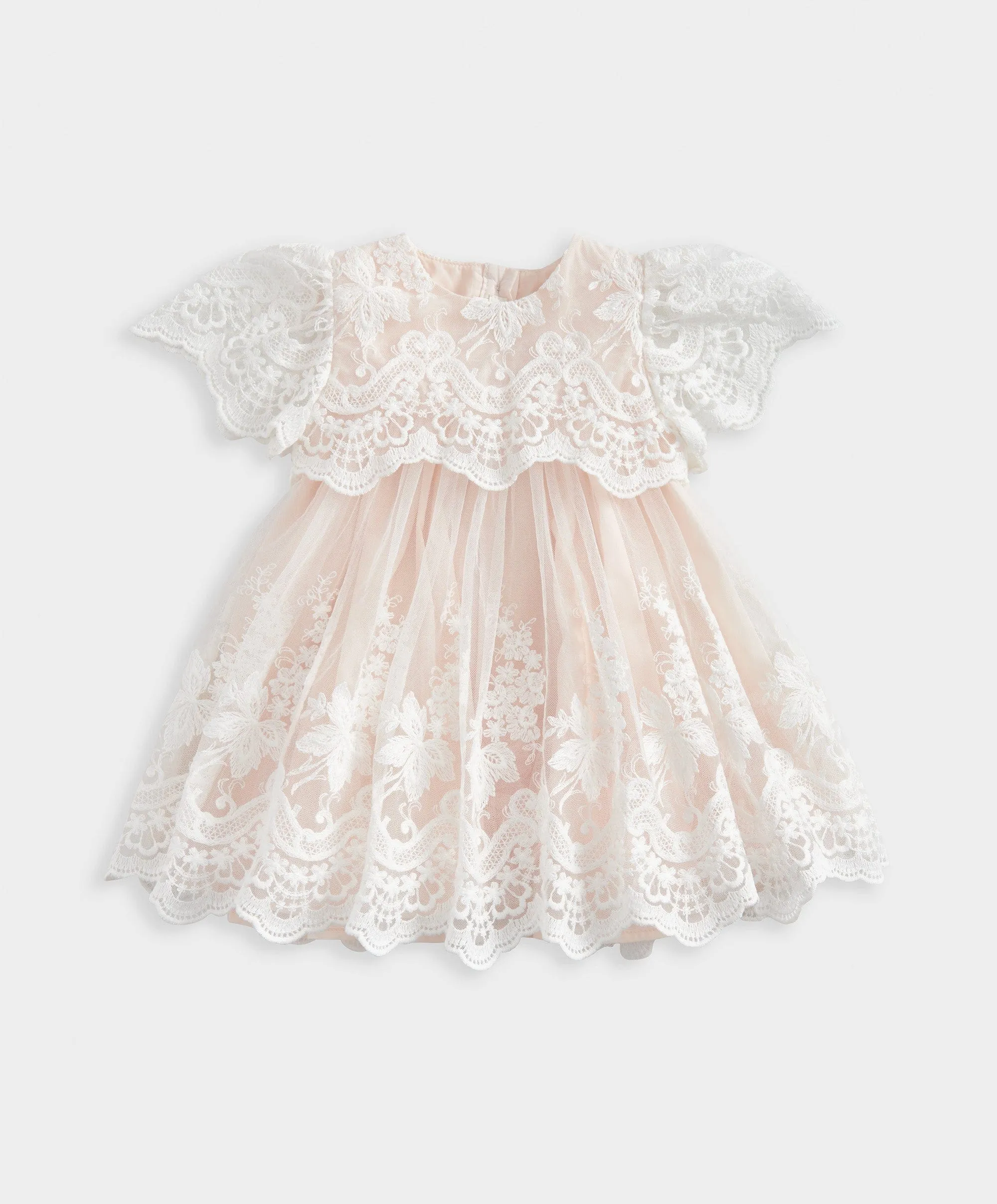 Robe à manches à volants en dentelle