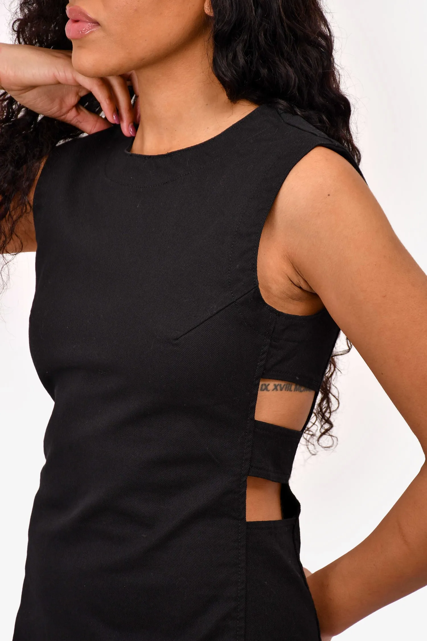 Maje Robe Mini en Jean Noir avec Découpes Taille 38