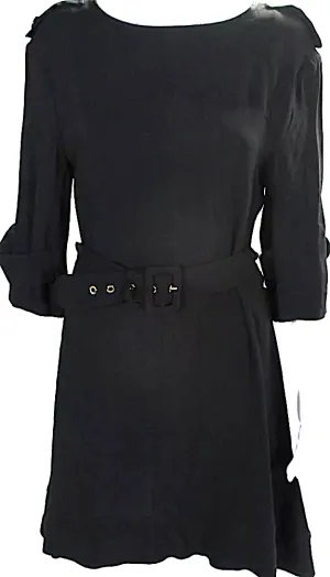 Marni Italie. Robe trapèze à manches longues noire avec ceinture
