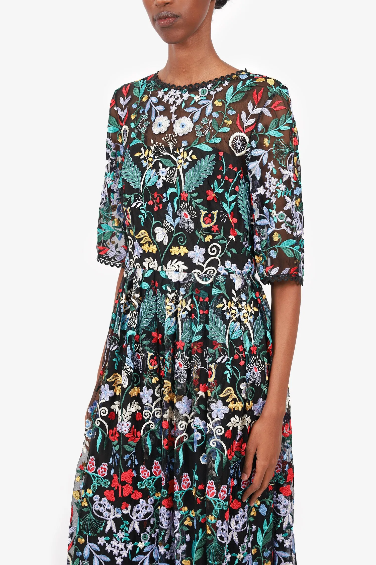 Robe longue Monique Lhullier à motifs floraux noirs Taille 8