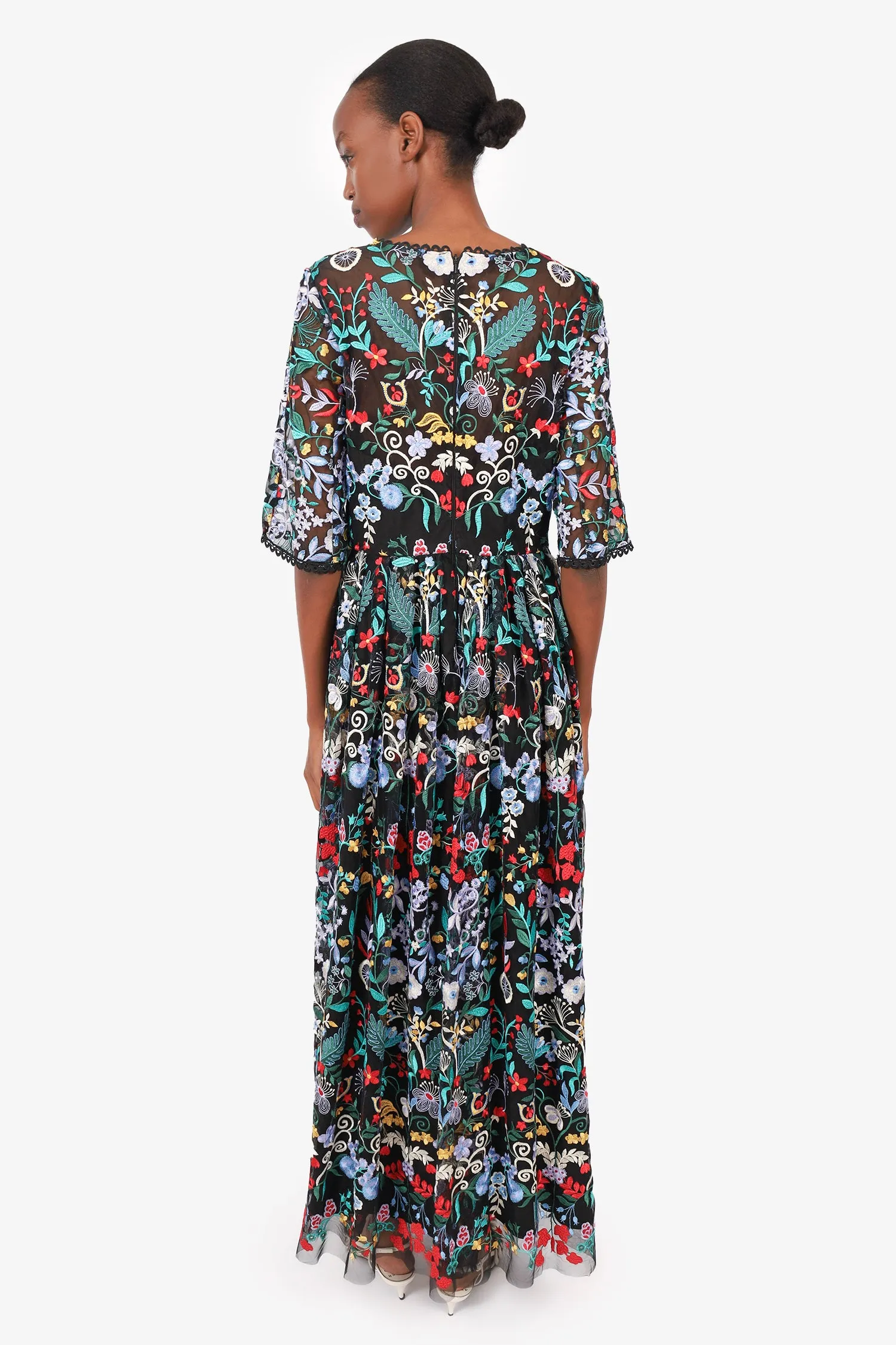 Robe longue Monique Lhullier à motifs floraux noirs Taille 8