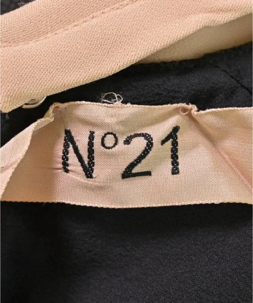 N° 21 Robes