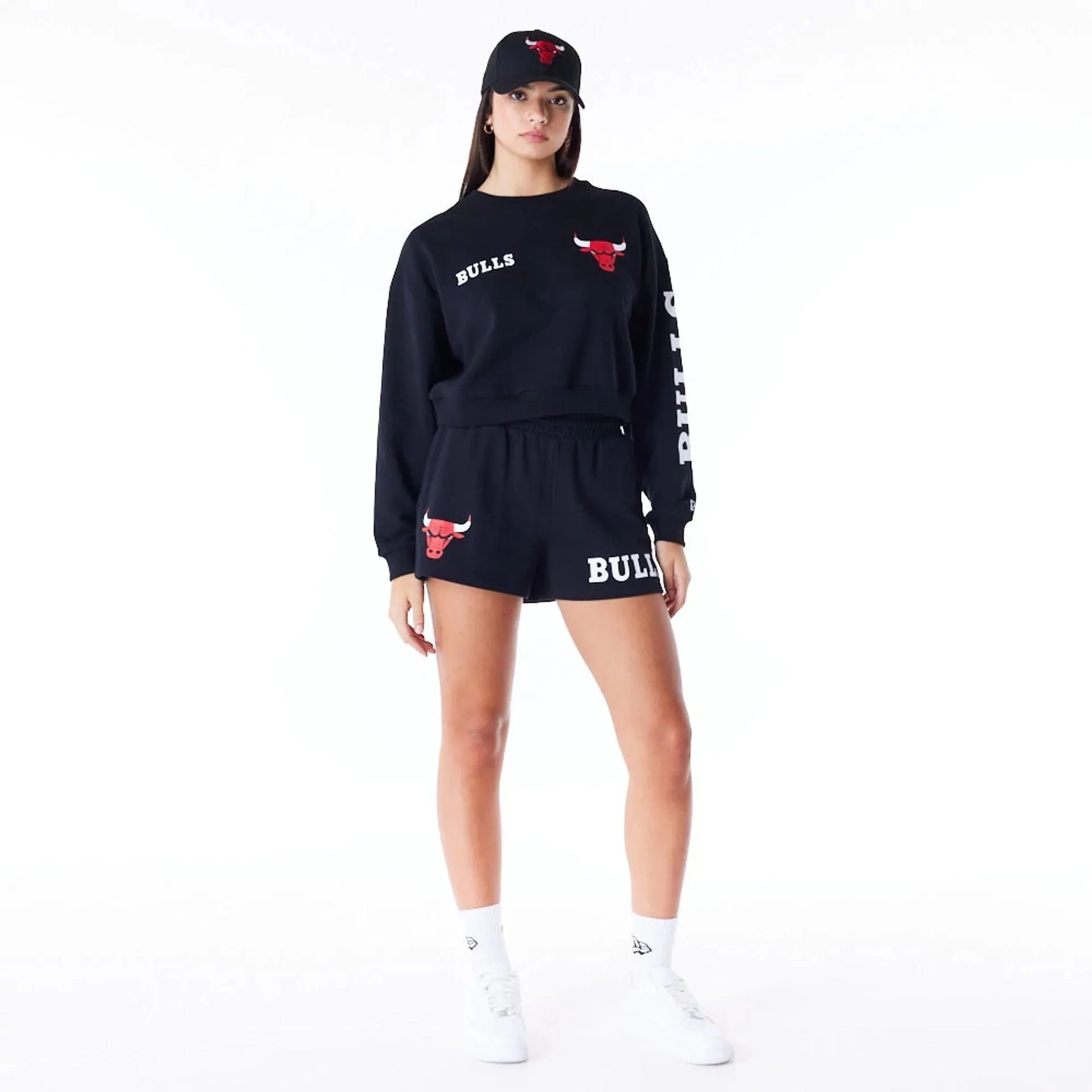 Short de sport New Era Chicago Bulls pour femme NBA Wordmark Noir