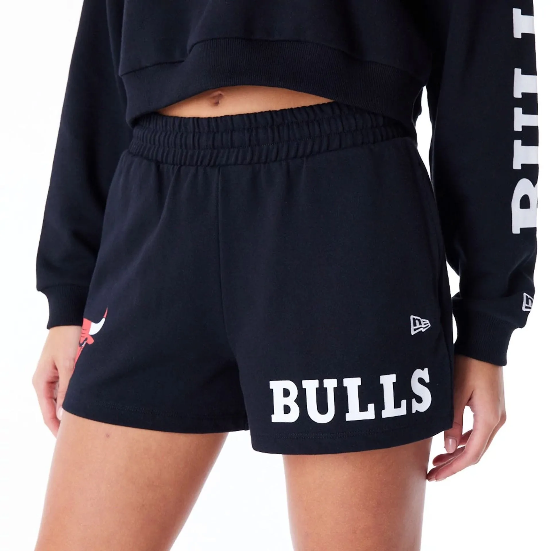 Short de sport New Era Chicago Bulls pour femme NBA Wordmark Noir