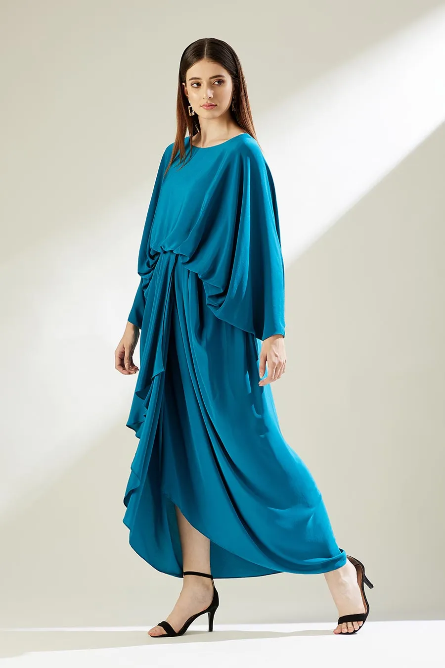 Robe drapée bleu océan