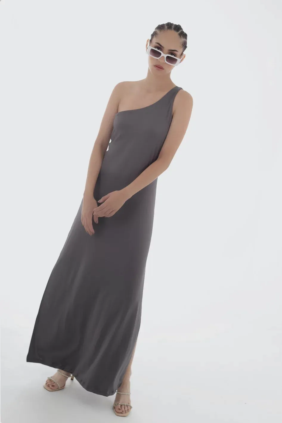 Robe Une Épaule