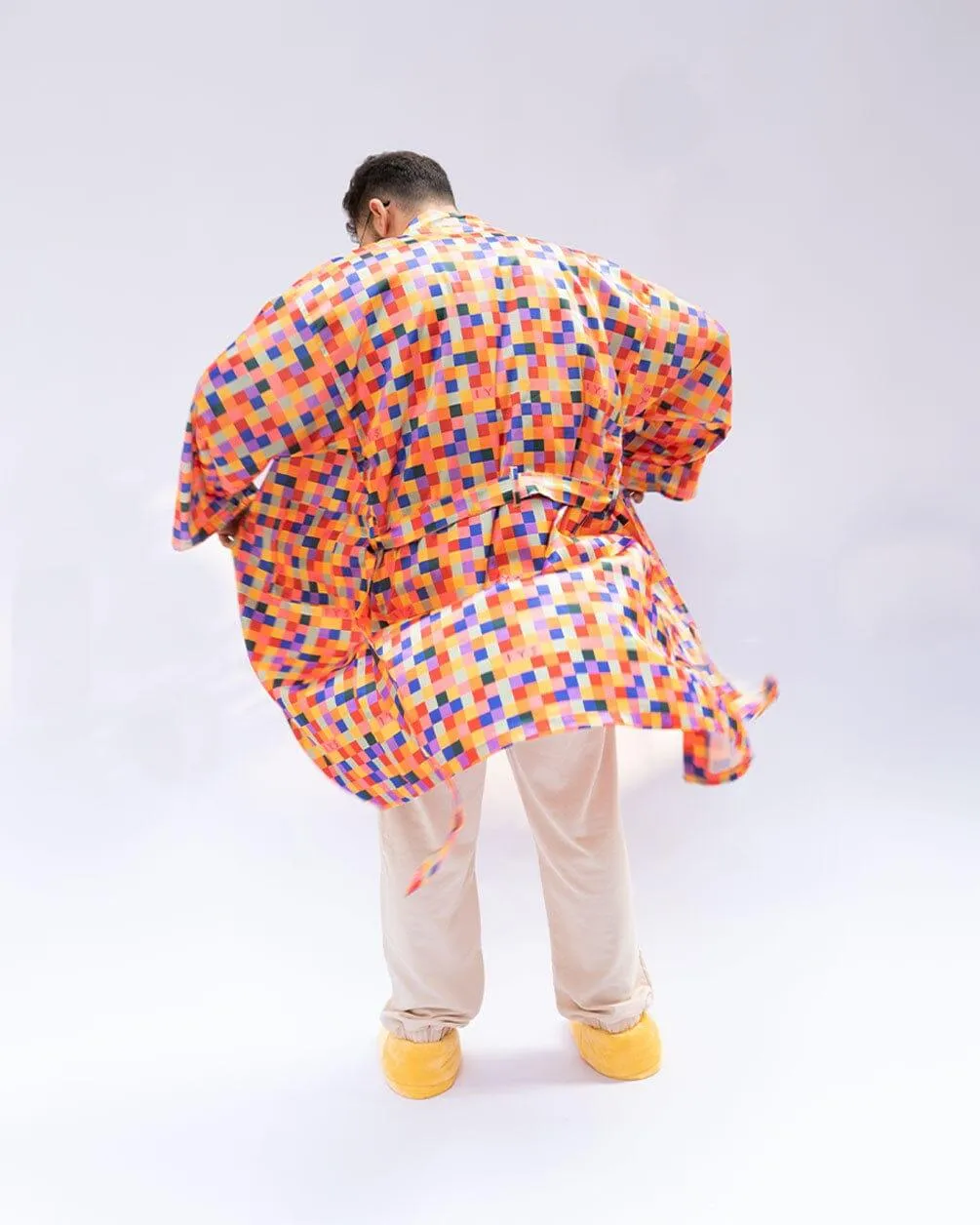 Robe Floppy Orange Pixels
