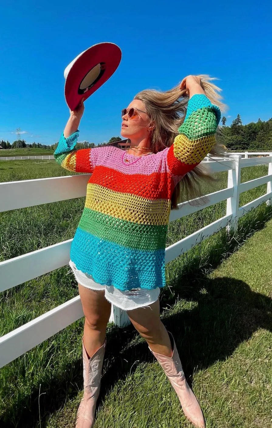 Paula Pullover ~ Rayures vives en crochet