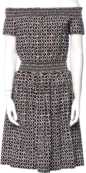 Prada Italie. Robe courte décolletée en mélange de coton Collection 2014