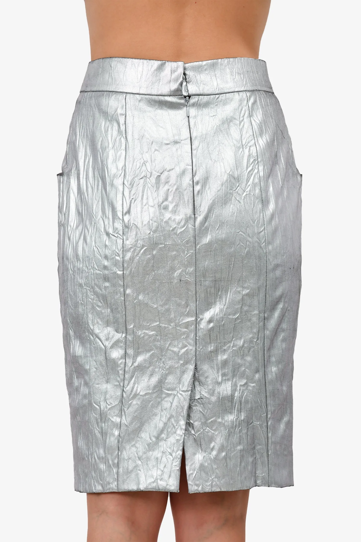 Chanel™ d'occasion - Jupe mi-longue métallisée argentée 2013 - Taille 38