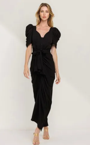 Robe longue plissée avec boutons