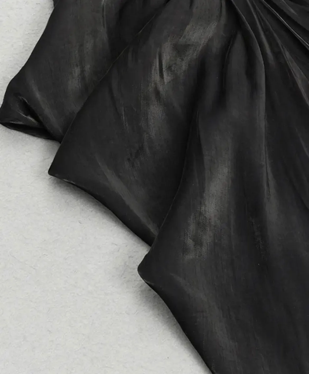 Robe longue plissée