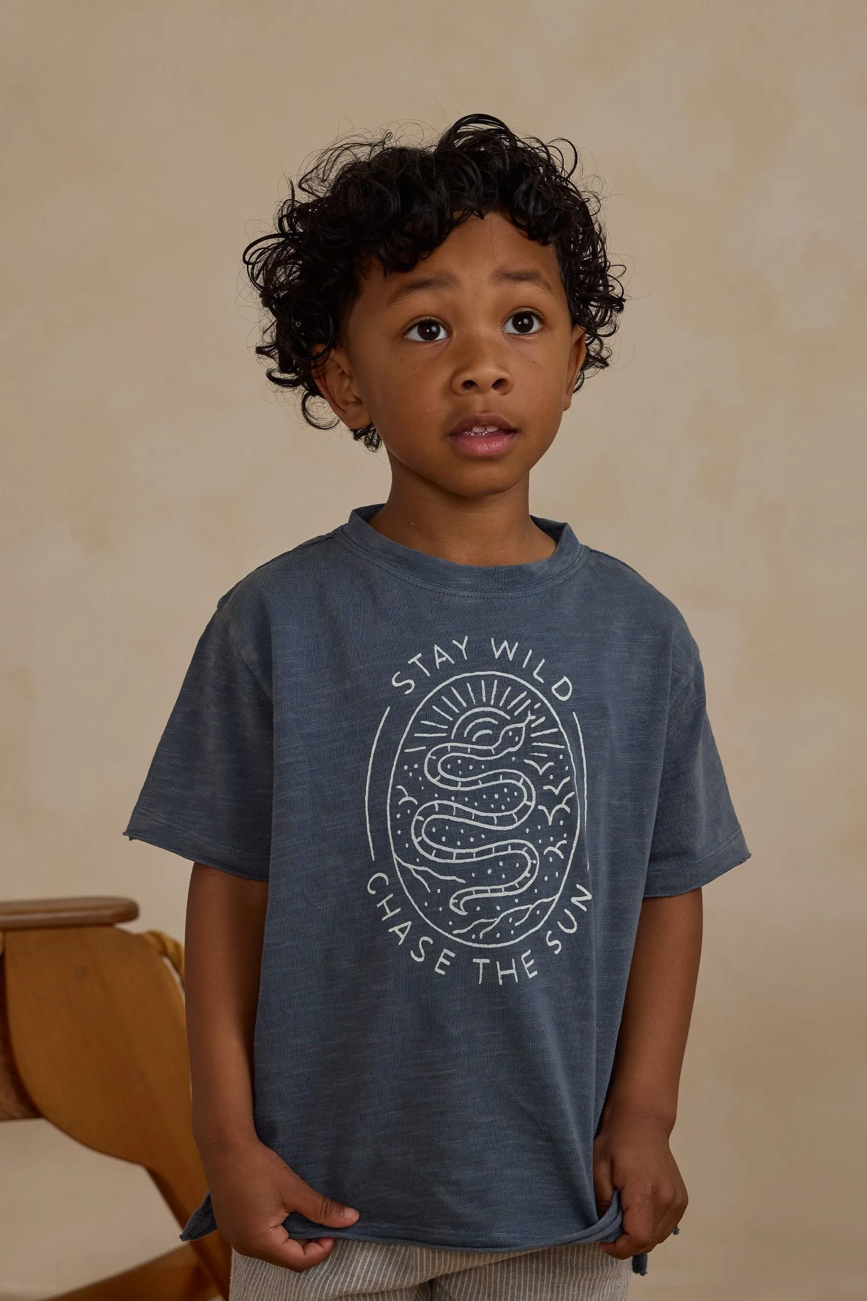 Rylee   Cru T-shirt brut pour bébés et enfants | Restez sauvage