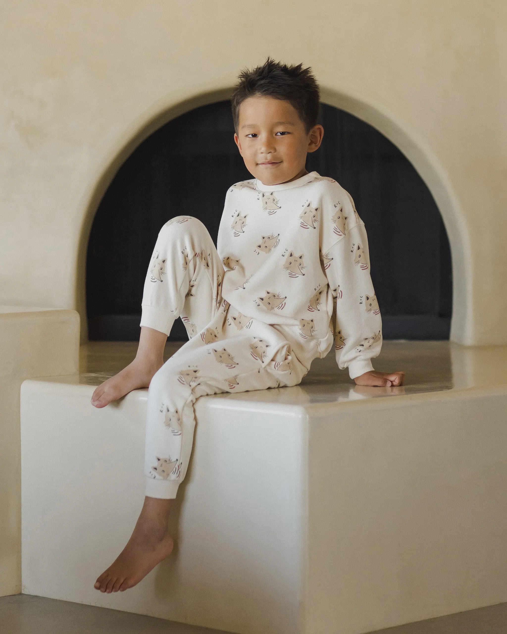 Rylee   Cru Sweat-shirt décontracté bébé/enfant | Coyote Naturel