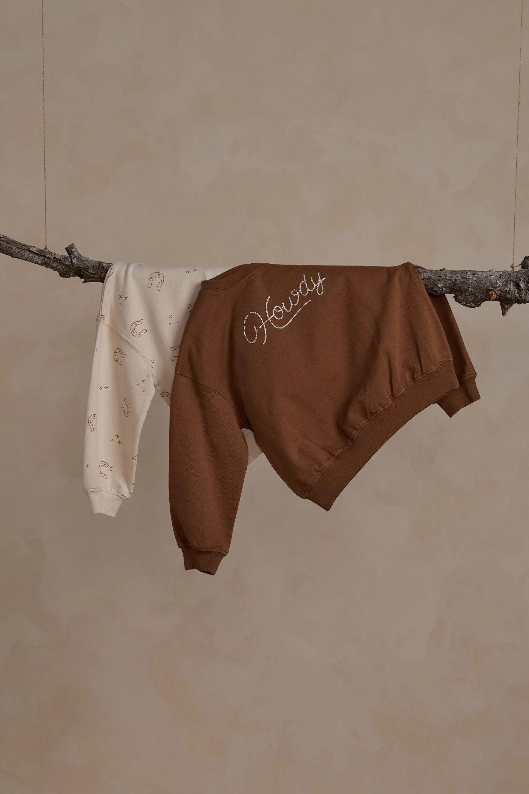 Rylee   Cru Sweat-shirt décontracté pour bébés et enfants | Howdy