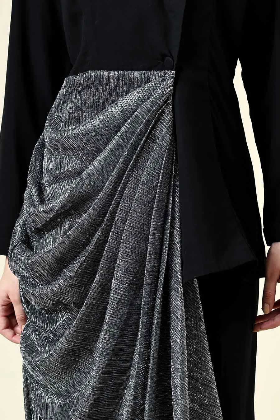 Ensemble Coordonné Blazer Noir Drapé avec Lurex Argenté